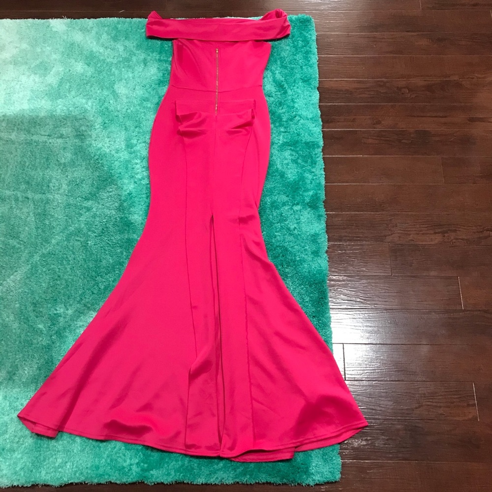 Unused beautiful off shoulders evening dress